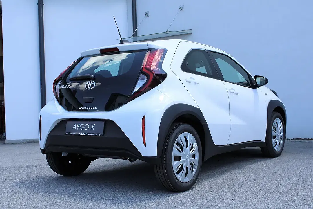 Toyota Aygo - Thumbnail 7