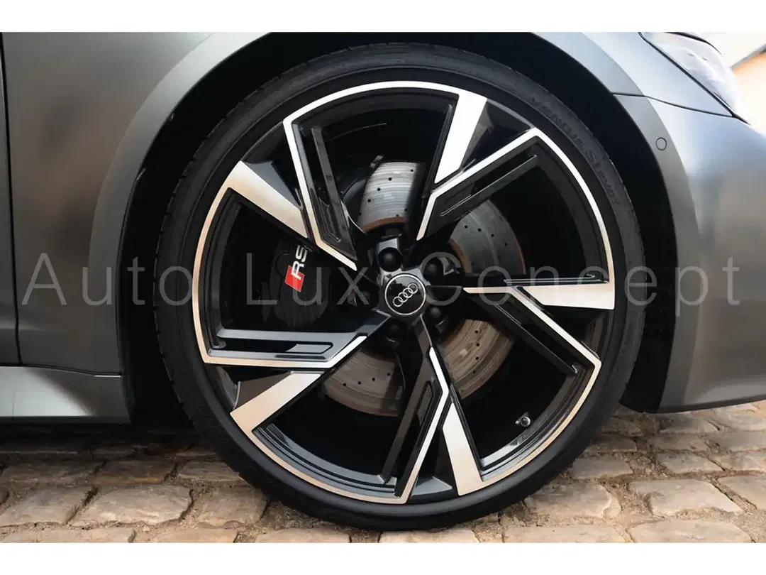 Audi RS6 - Thumbnail 12