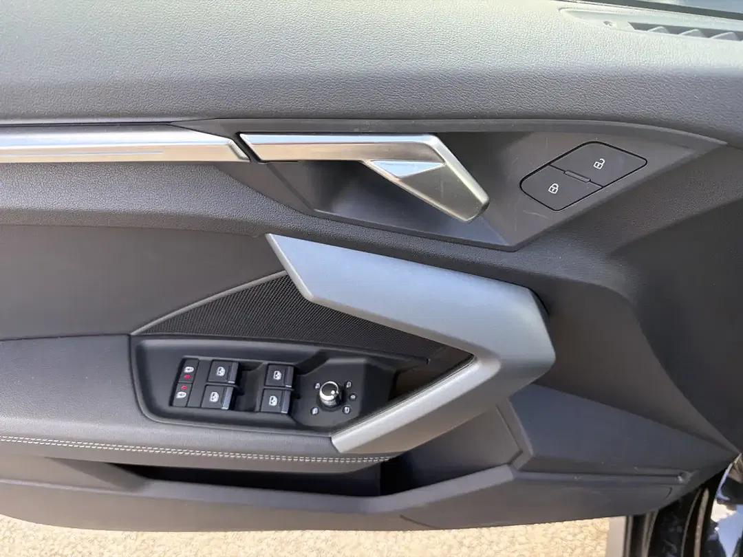 Audi A3 35 TFSI Sportback S line - Thumbnail 13