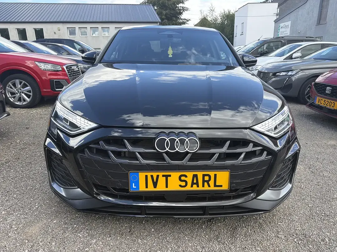 Audi A3 35 TFSI Sportback S line - Thumbnail 2
