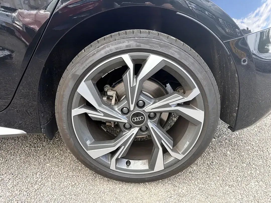 Audi A3 35 TFSI Sportback S line - Thumbnail 4