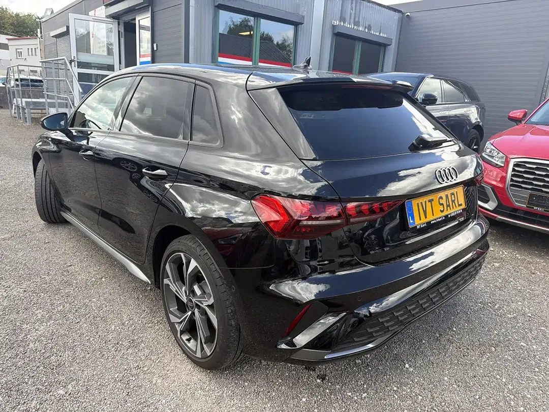 Audi A3 35 TFSI Sportback S line - Thumbnail 5