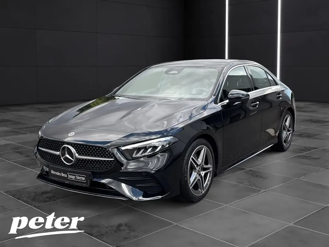 Mercedes-Benz A 180 AMG - Thumbnail 1