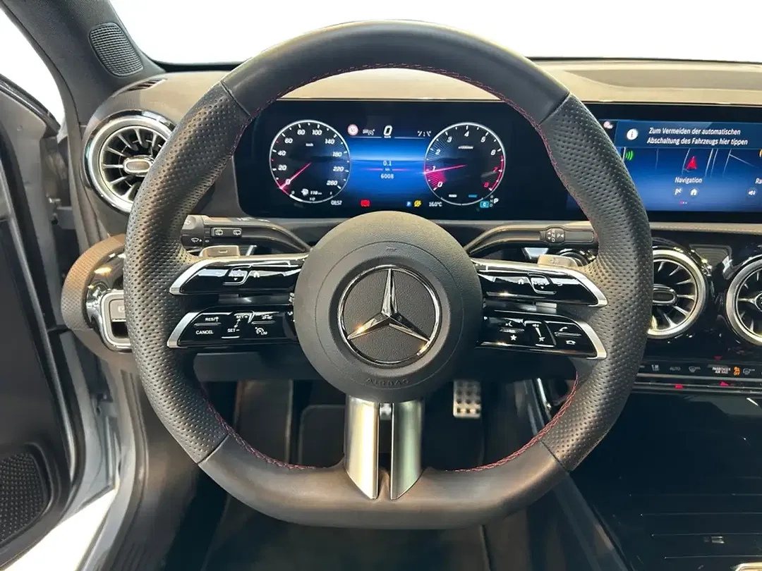 Mercedes-Benz A 200 AUT AMG MBUX - Thumbnail 10