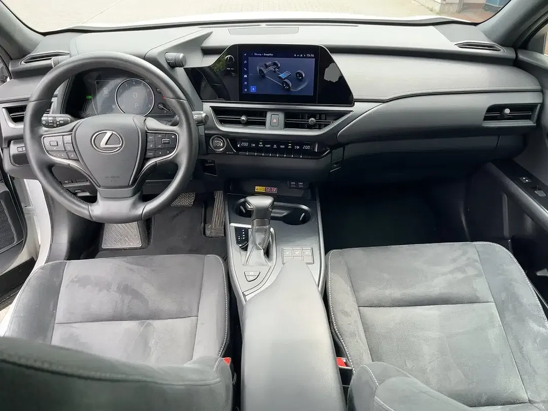 Lexus UX 250h Style Edition - Thumbnail 10