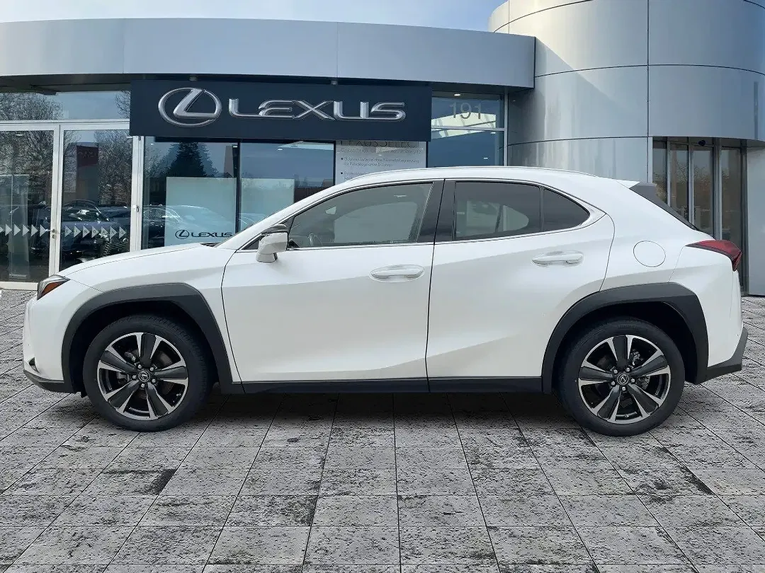 Lexus UX 250h Style Edition - foto 2