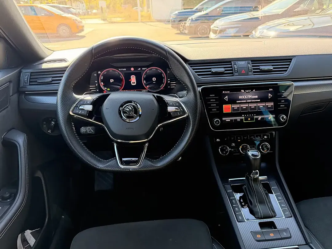 Skoda Superb 2.0 TSI Combi Sportline - Thumbnail 13