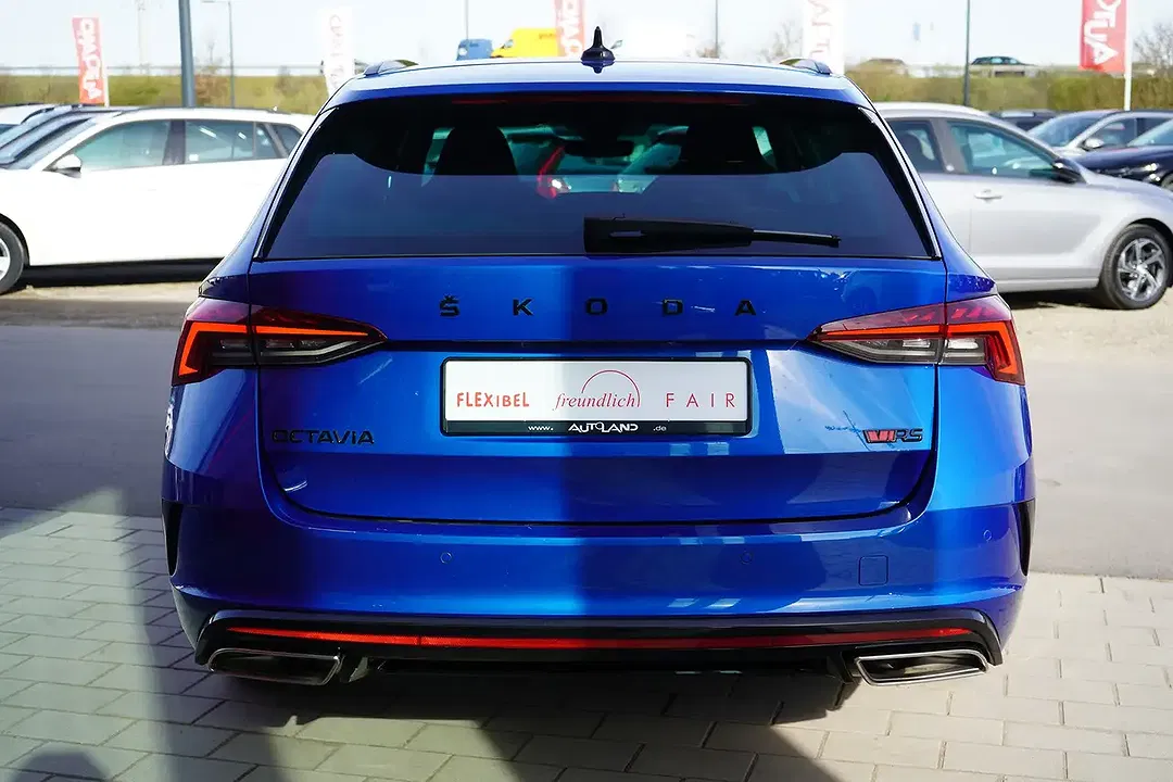Skoda Octavia 2.0 TDI DSG vRS Combi - Thumbnail 4