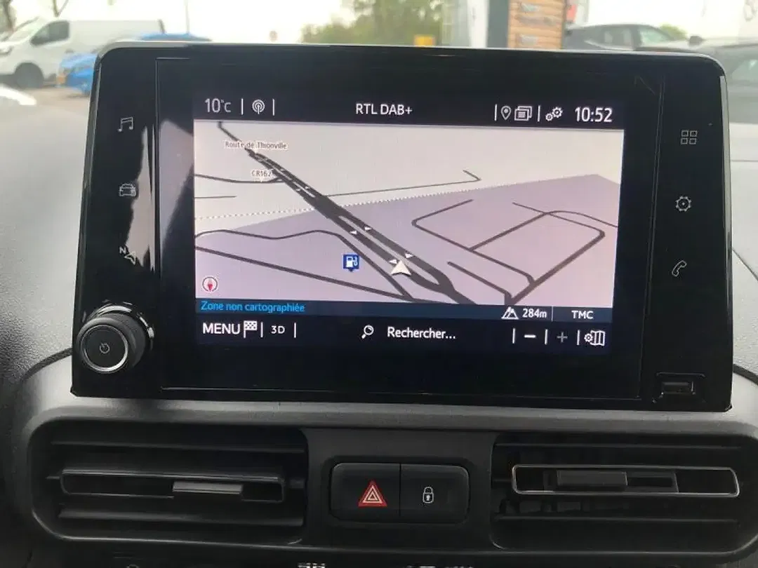 Toyota Verso - Thumbnail 11