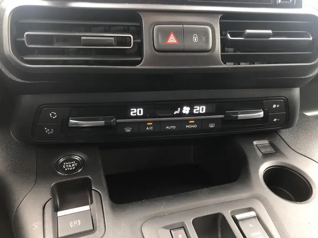Toyota Verso - foto 15