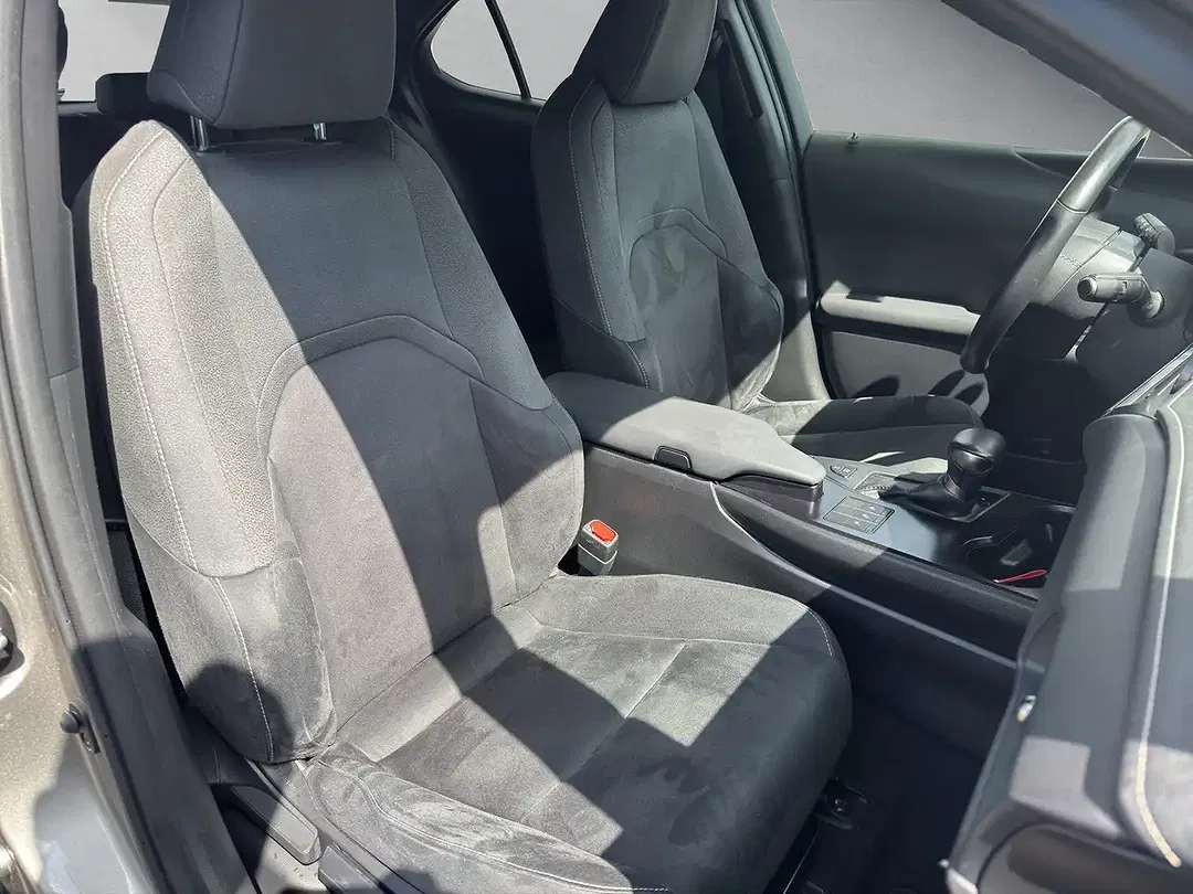 Lexus UX 250h Style Edition - foto 15