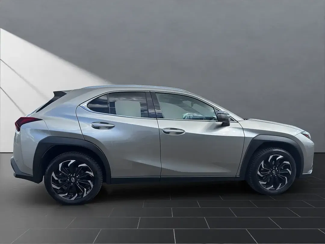 Lexus UX 250h Style Edition - Thumbnail 6