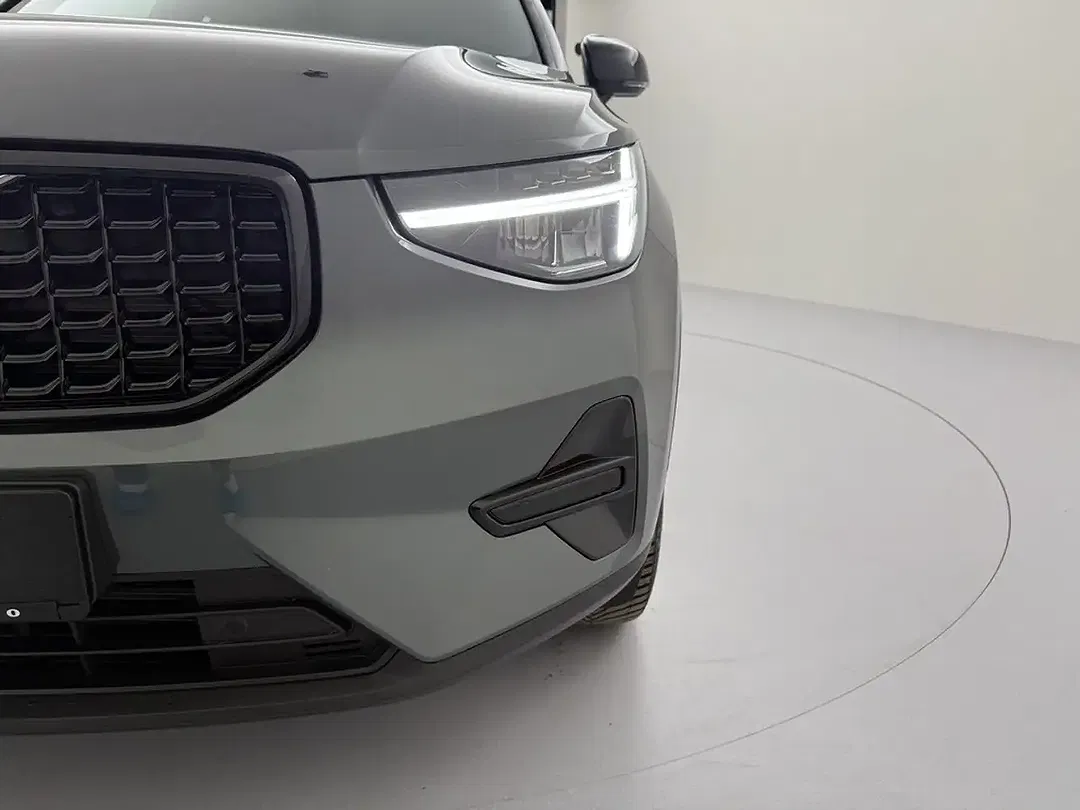 Volvo XC40 B3 Plus Dark - Thumbnail 10