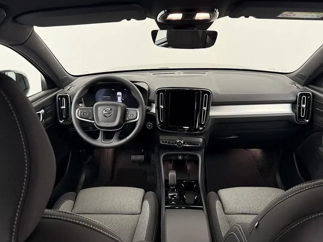Volvo XC40 B3 Plus Dark - Thumbnail 13
