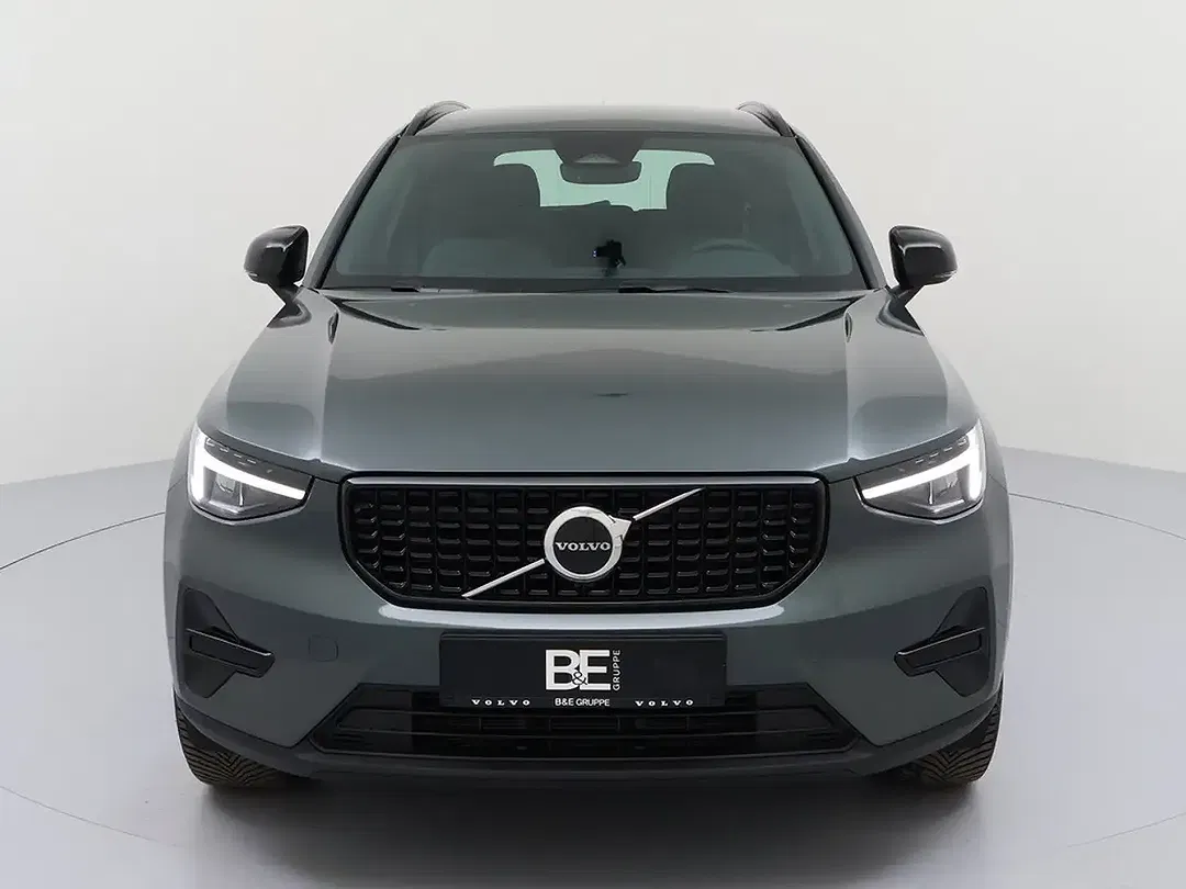 Volvo XC40 B3 Plus Dark - foto 2