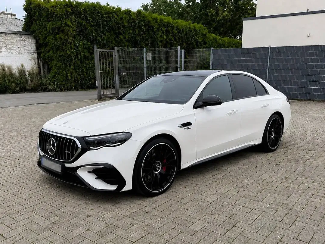 Mercedes-Benz E 53 AMG Hybrid 4MATIC Premium Plus - Thumbnail 1