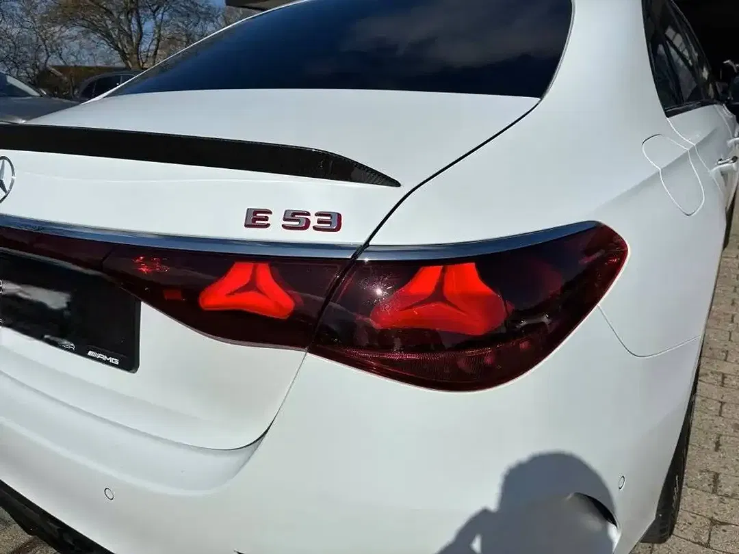 Mercedes-Benz E 53 AMG Hybrid 4MATIC Premium Plus - Thumbnail 5