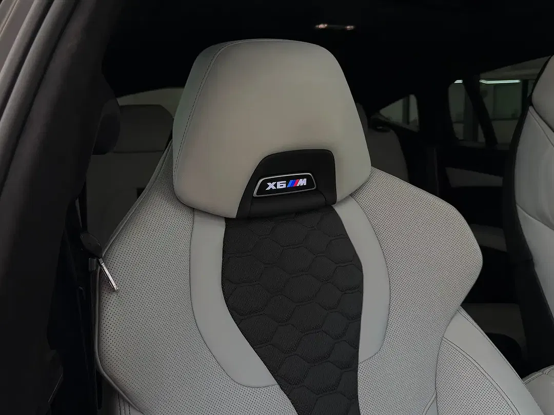 BMW X6 M 4.4 V8 Design Lounge - Thumbnail 14