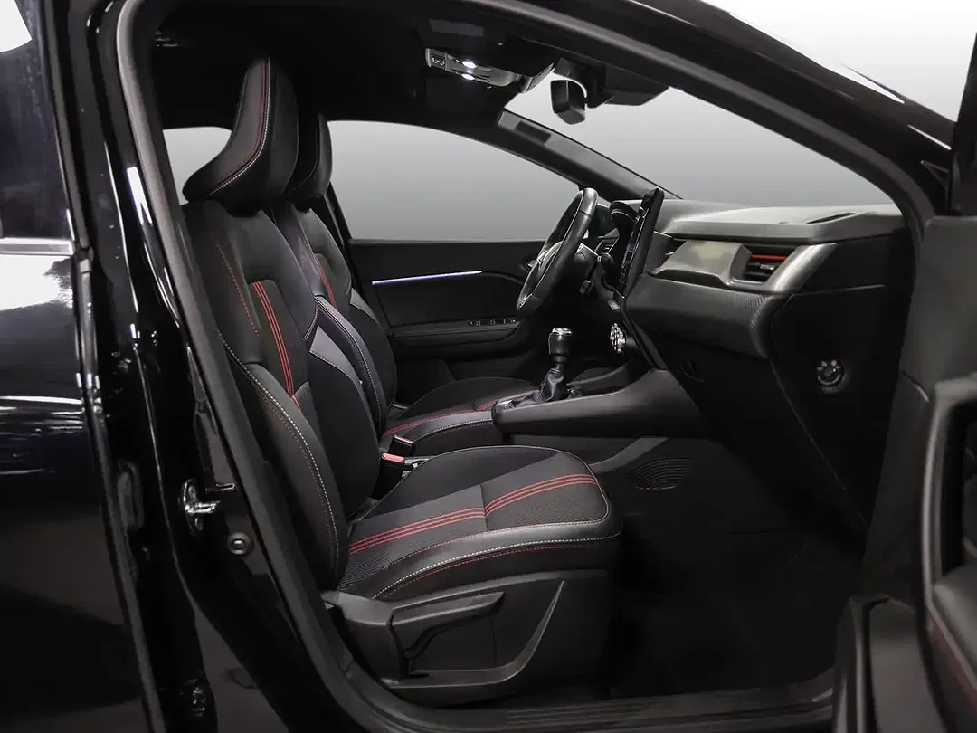 Renault Captur TCe RS Line - Thumbnail 3