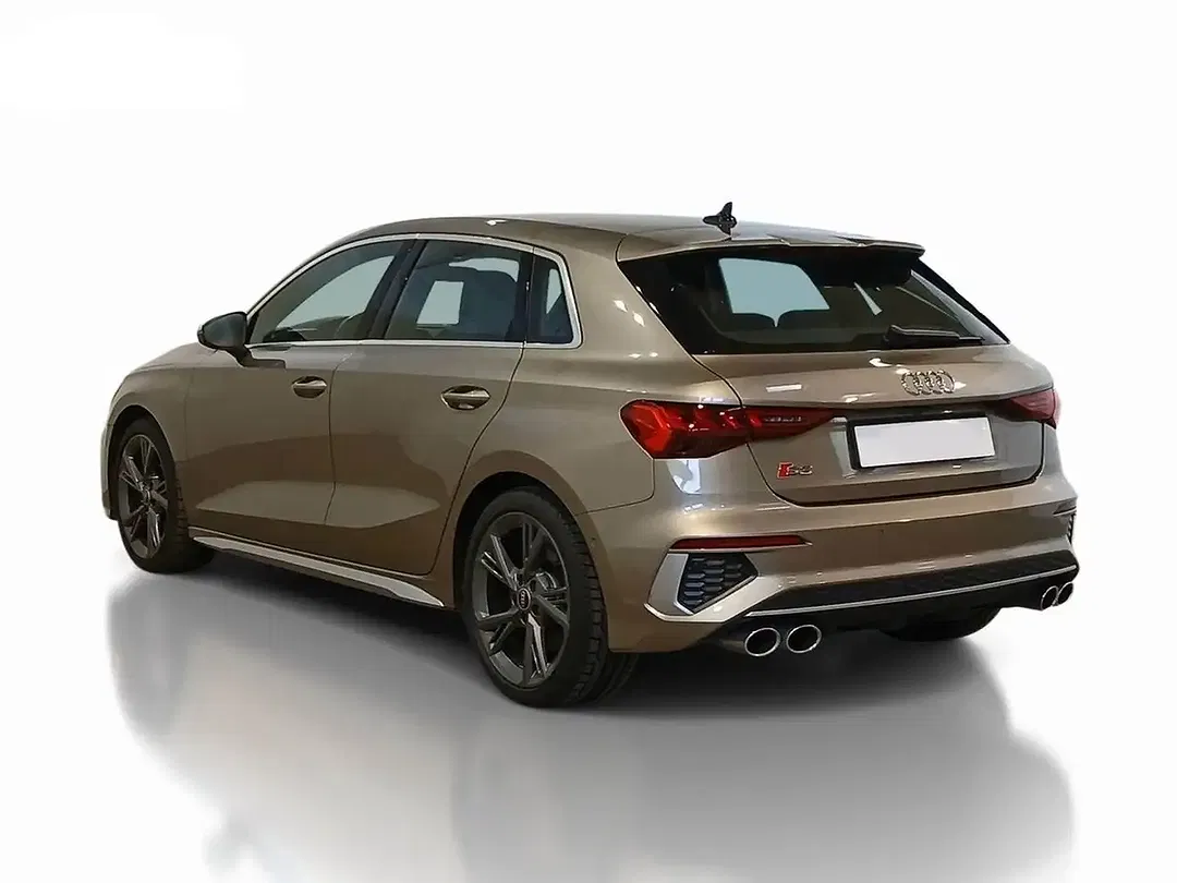 Audi S3 2.0 TFSI quattro Sportback - Thumbnail 3