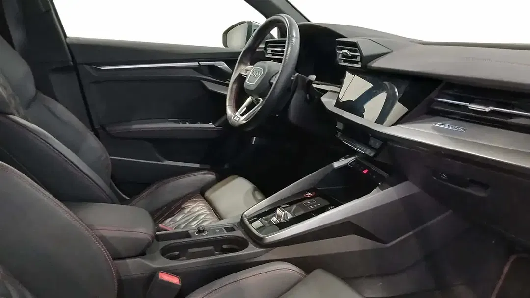 Audi S3 2.0 TFSI quattro Sportback - Thumbnail 6