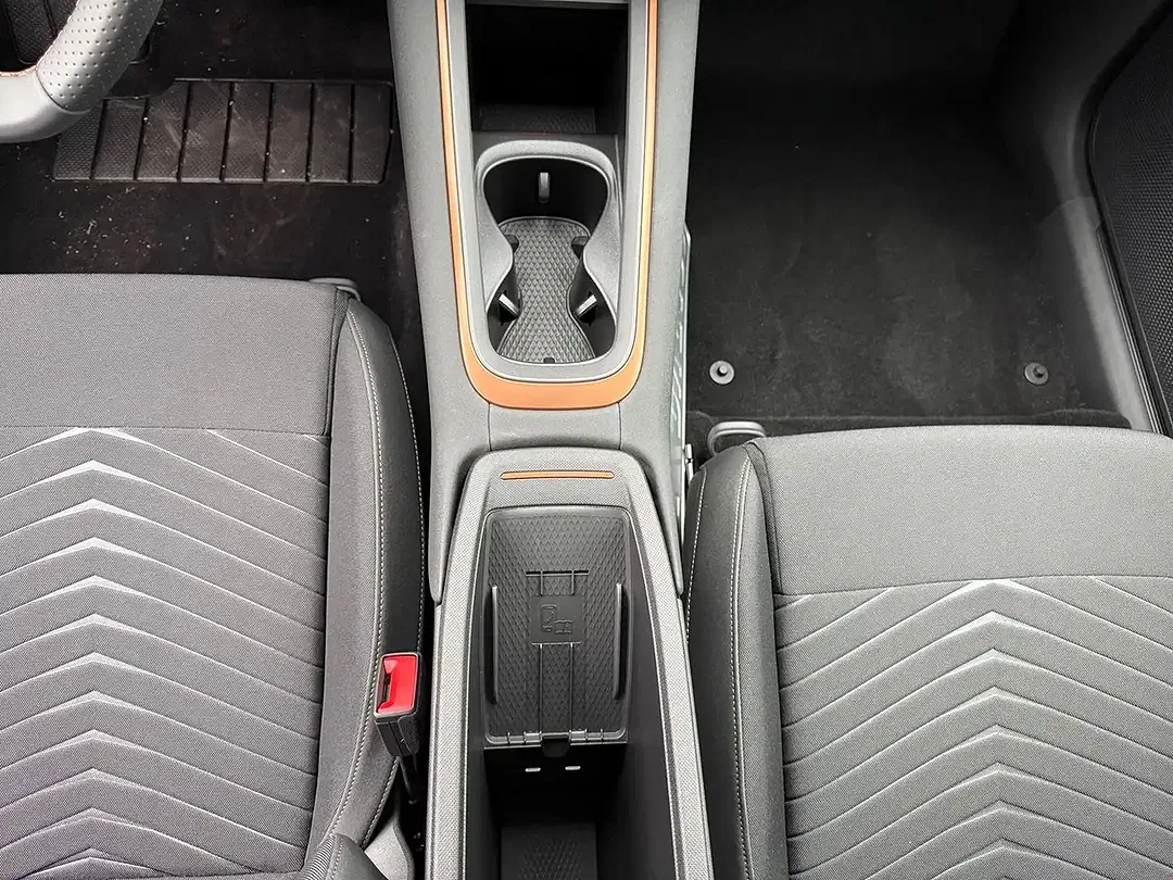 CUPRA Born - Thumbnail 15