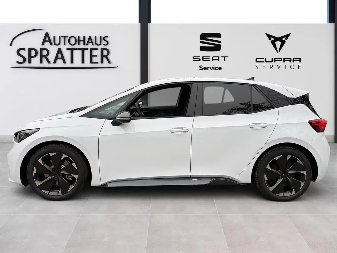CUPRA Born - Thumbnail 16
