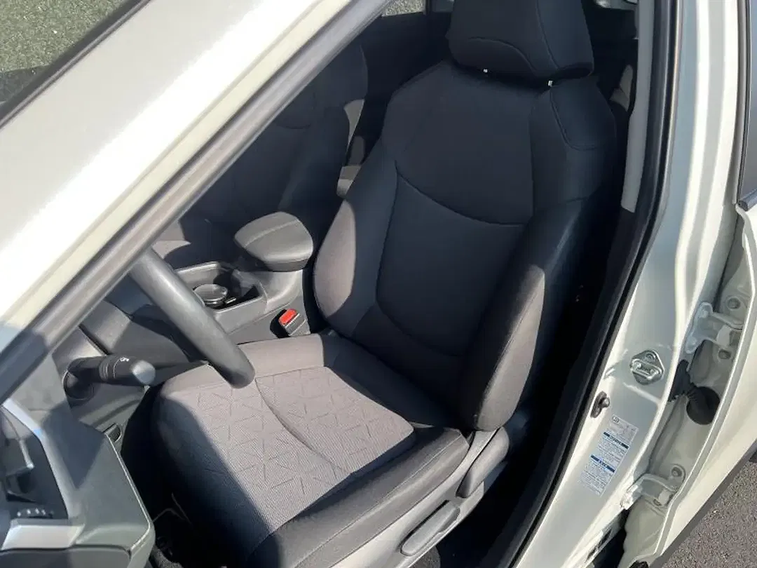 Toyota RAV 4 Hybrid 4x4 Plus - Thumbnail 11
