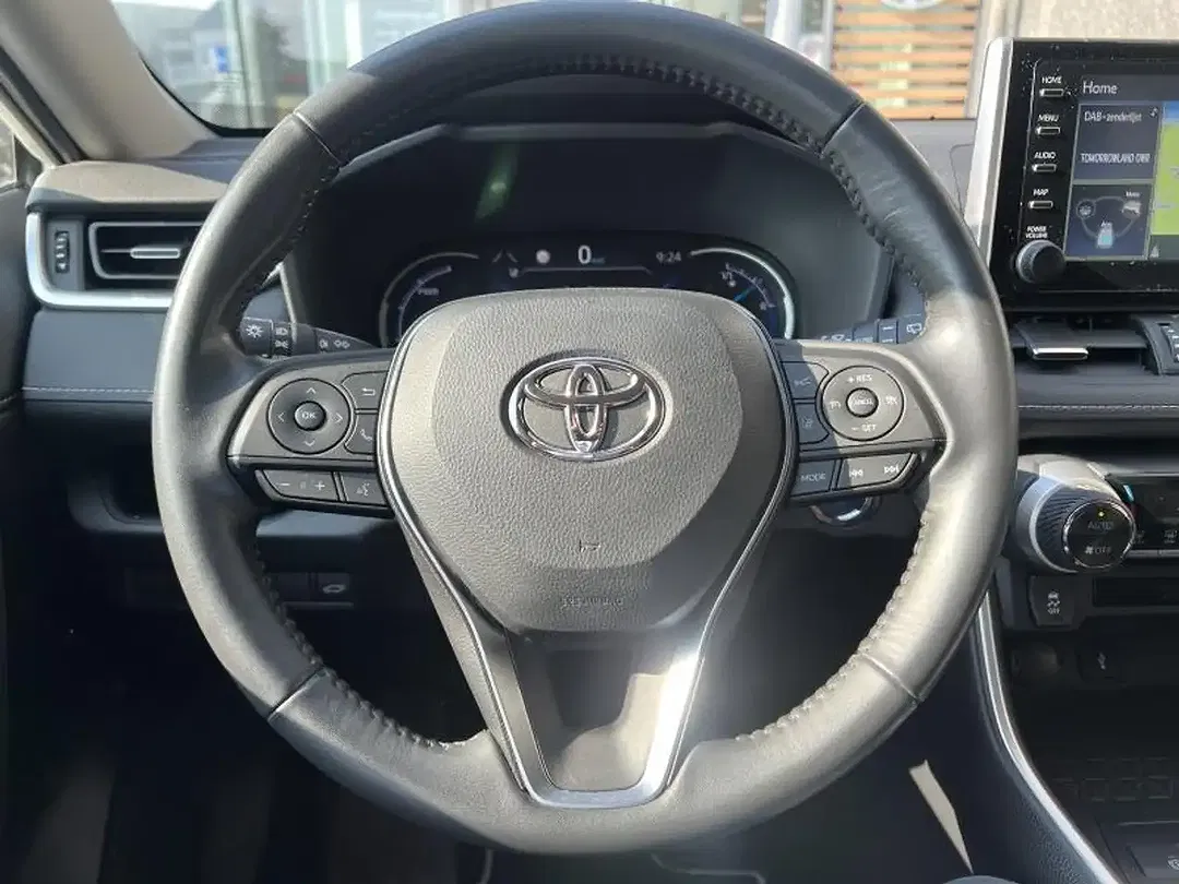 Toyota RAV 4 Hybrid 4x4 Plus - Thumbnail 14
