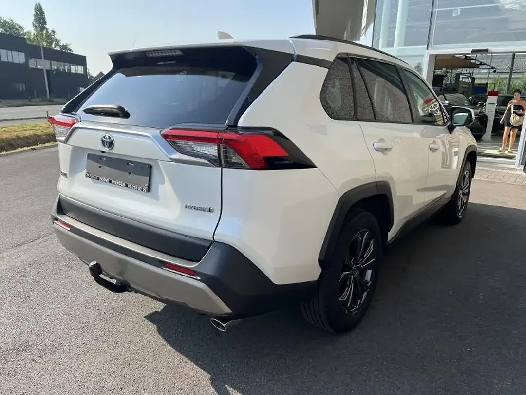 Toyota RAV 4 Hybrid 4x4 Plus - Thumbnail 7