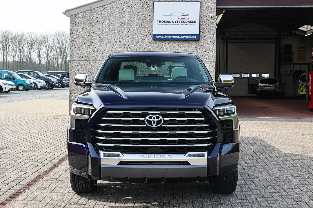 Toyota Tundra - foto 2