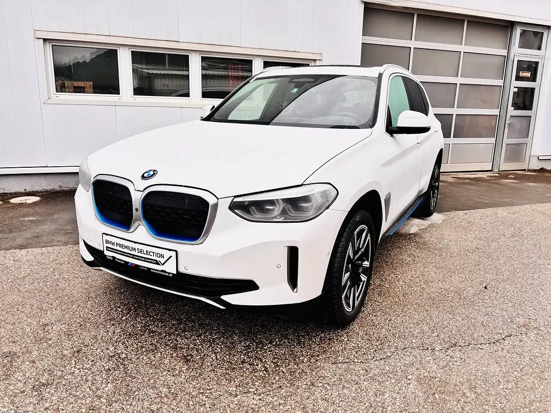 BMW iX3 - foto 1