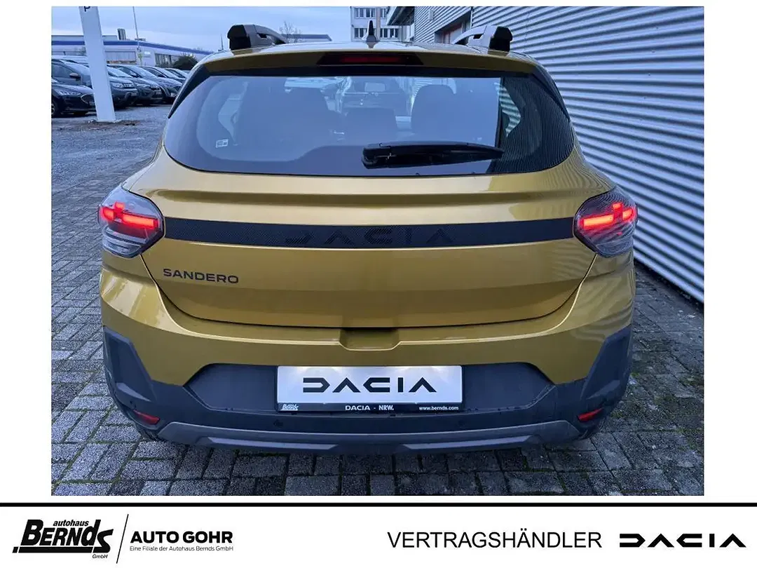 Dacia Sandero TCe Stepway Extreme - Thumbnail 4