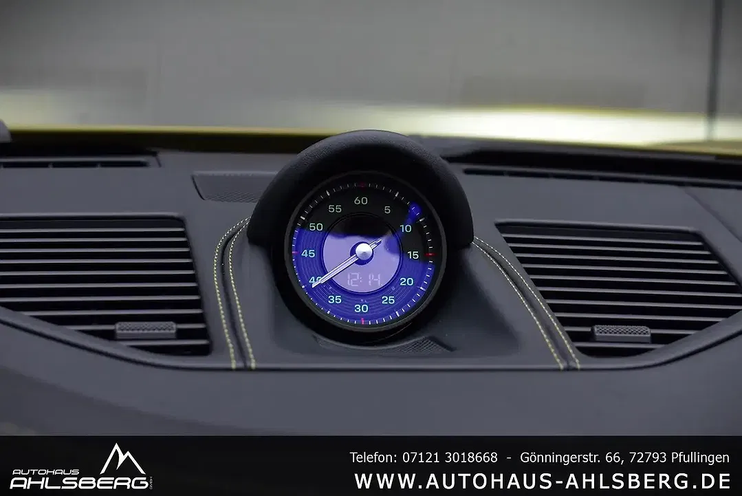 Porsche 911 - Thumbnail 18