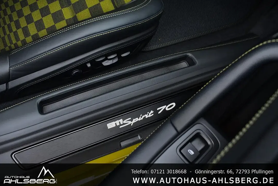 Porsche 911 - Thumbnail 20