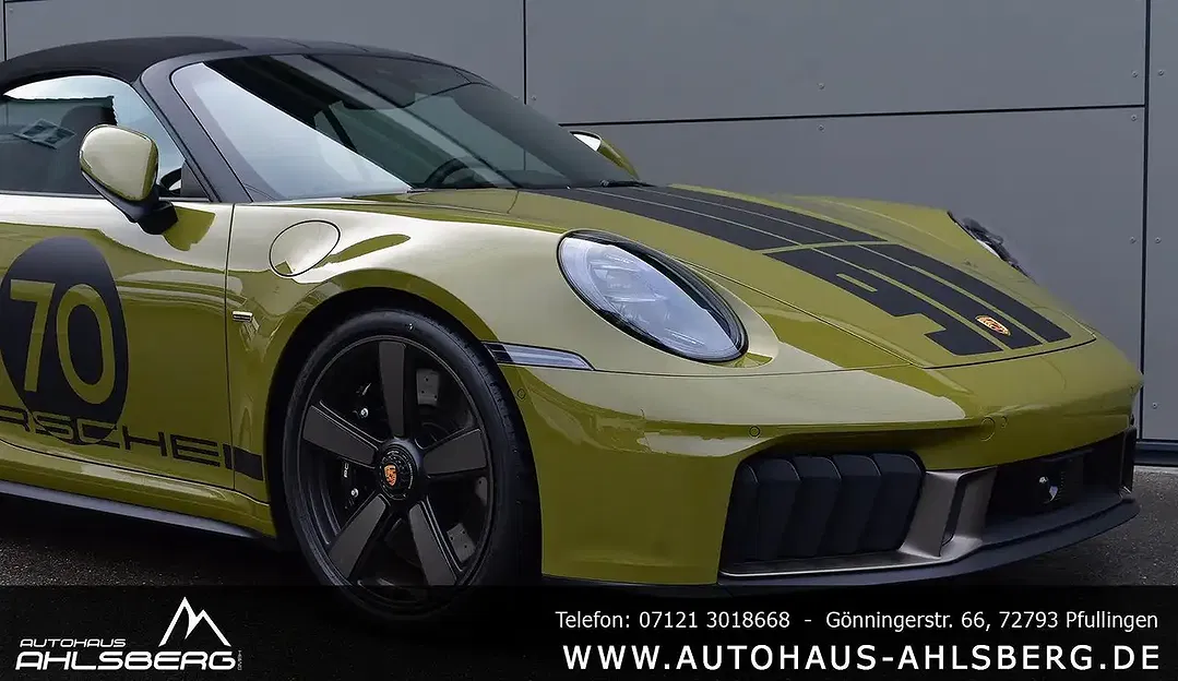 Porsche 911 - Thumbnail 4