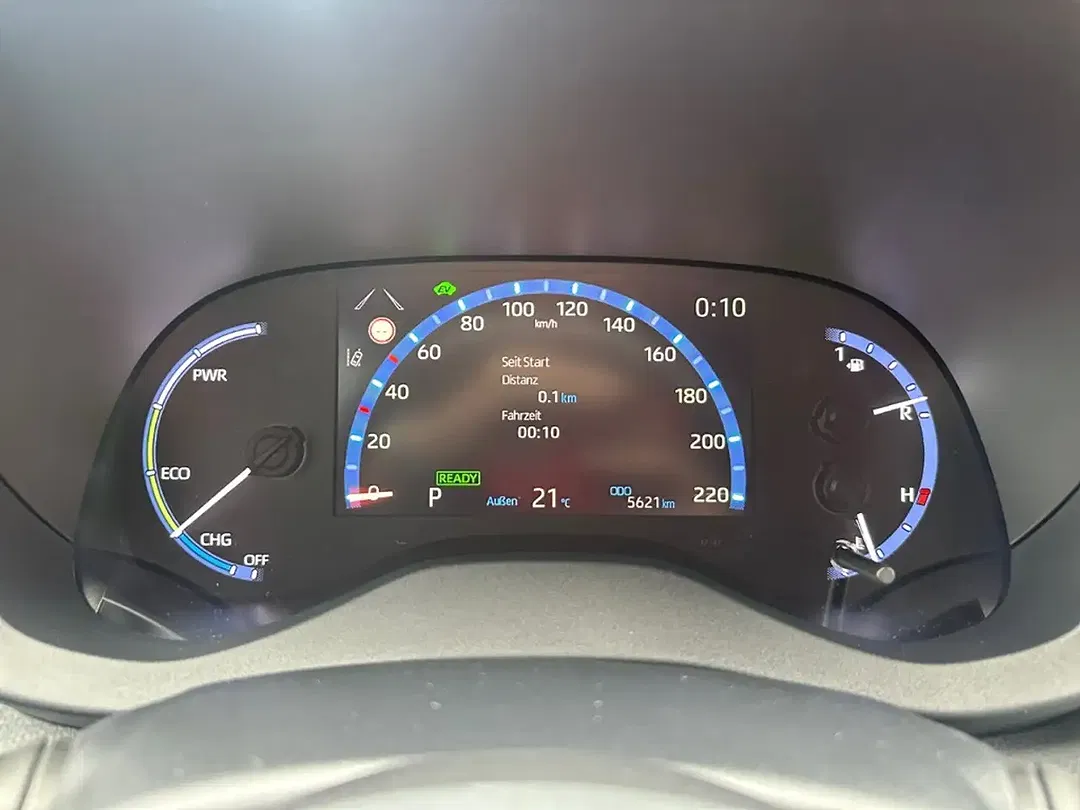 Toyota Yaris Cross 1.5 Hybrid Team Deutschland - Thumbnail 11