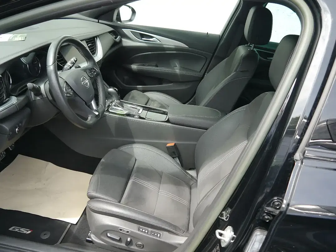 Opel Insignia 2.0 4x4 GSi - Thumbnail 10