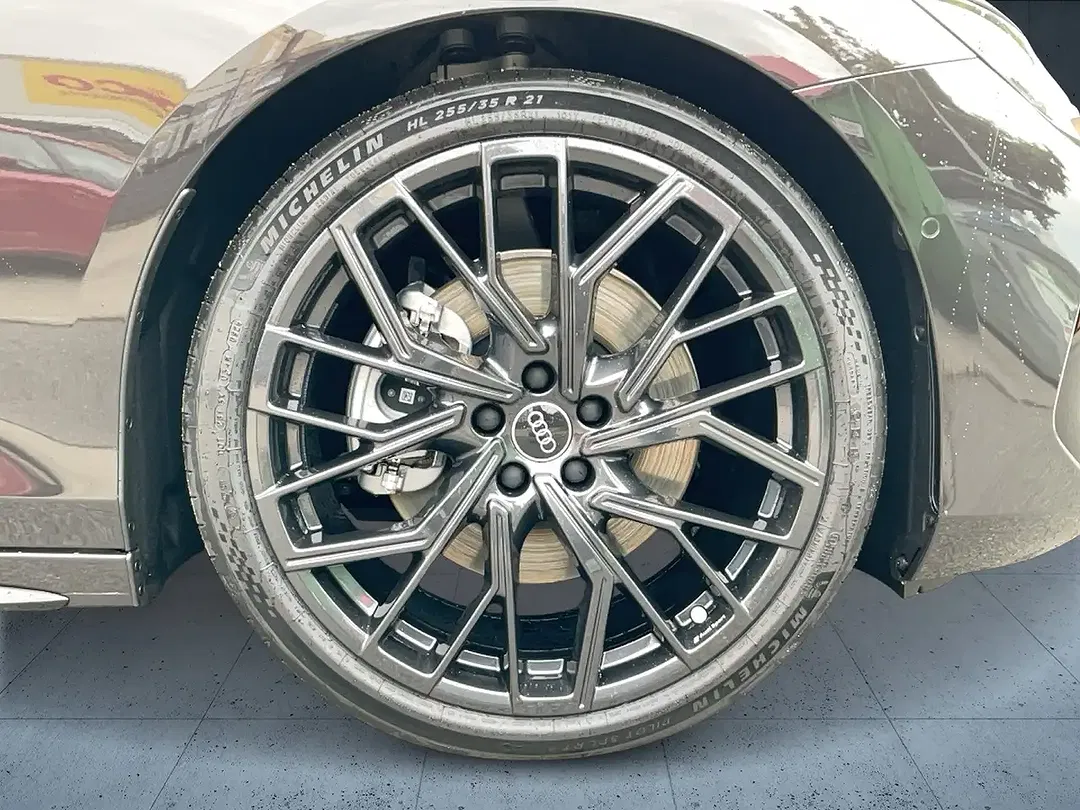 Audi A6 TDI quattro Avant Edition One - Thumbnail 8
