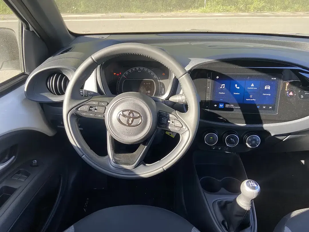 Toyota Aygo Business Edition - Thumbnail 12