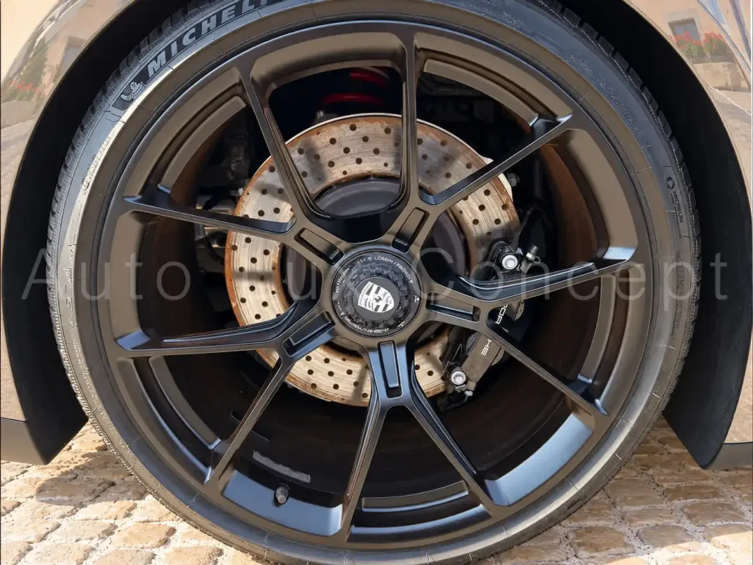 Porsche 992 PDK GT3 Touring - foto 15