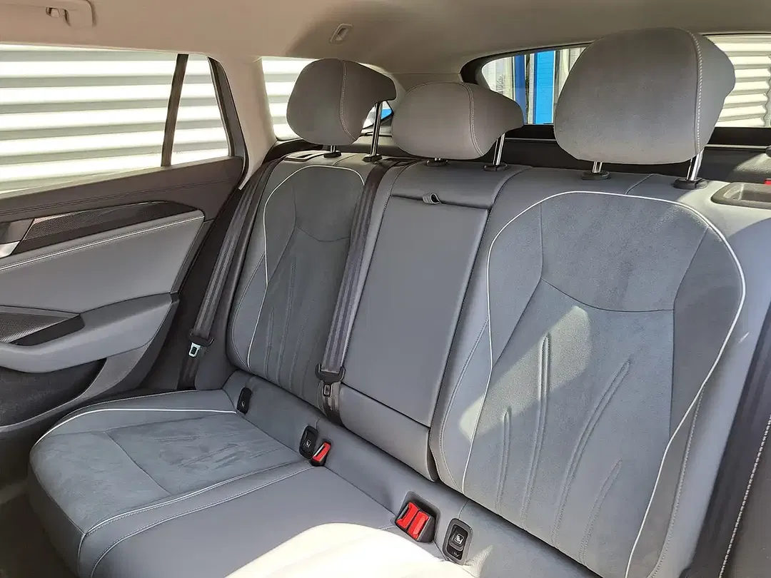 Volkswagen Passat 1.5 eTSI DSG - Thumbnail 21