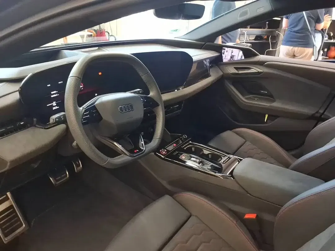 Audi S6 e-tron Matrix LED Avant - Thumbnail 3