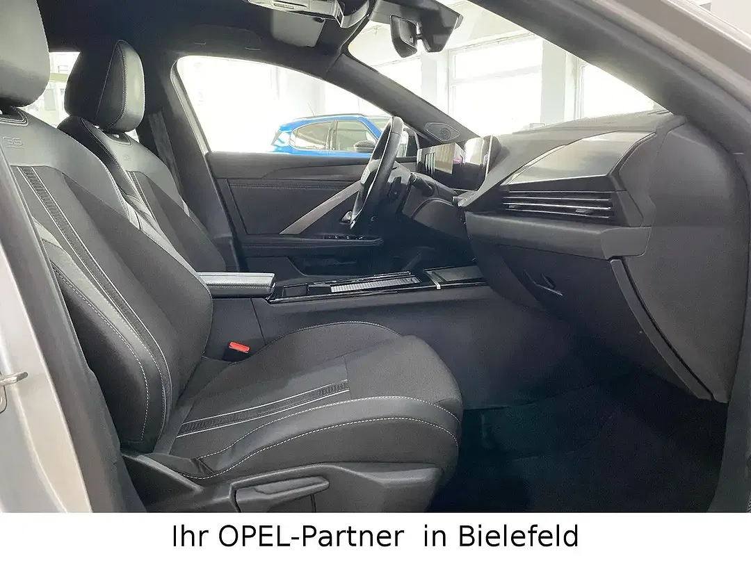 Opel Astra PHEV - Thumbnail 15