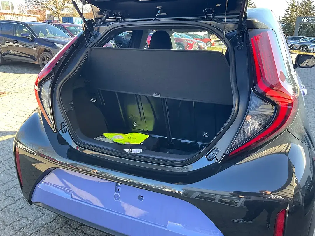 Toyota Aygo X 1.5 Hybrid Teamplayer - Thumbnail 9