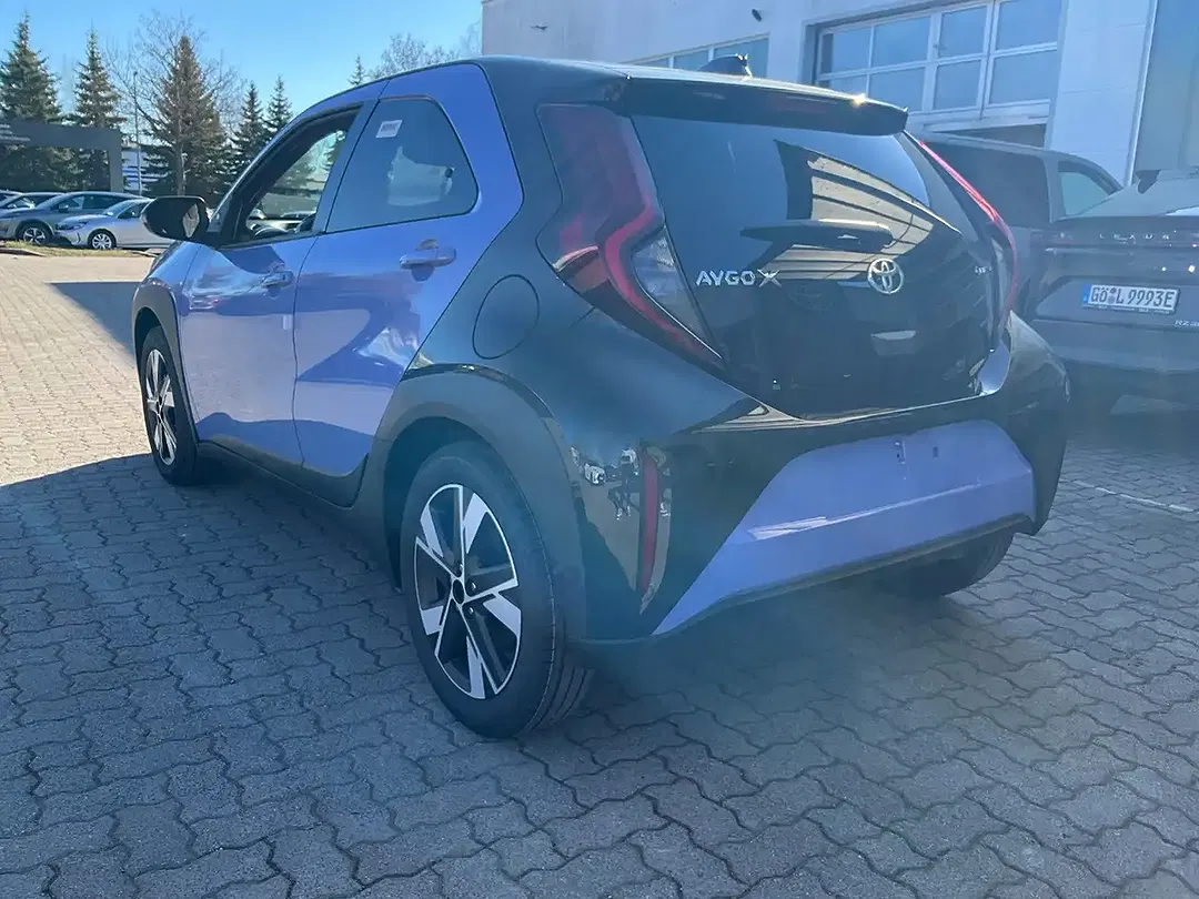 Toyota Aygo X 1.5 Hybrid Teamplayer - Thumbnail 4