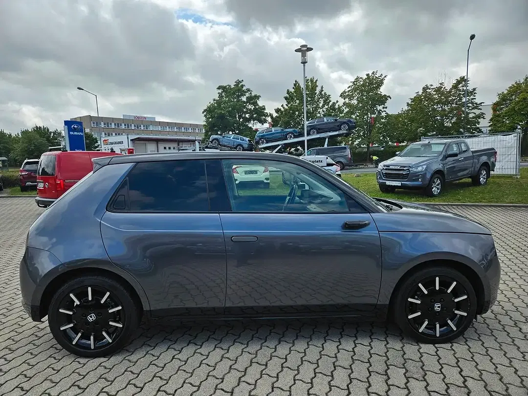 Honda E Advance - Thumbnail 3