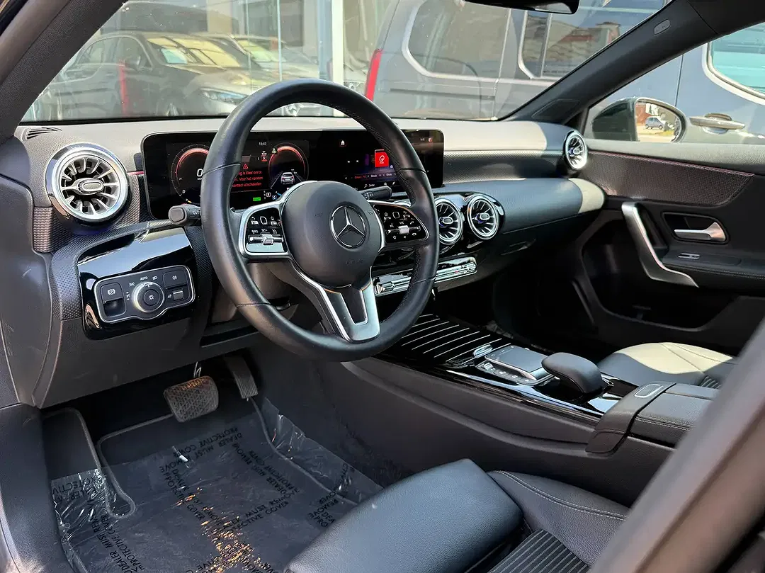 Mercedes-Benz A 250 PHEV - Thumbnail 10