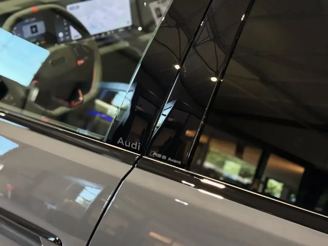Audi RS5 2.9 TFSI PHEV quattro Avant - Thumbnail 11