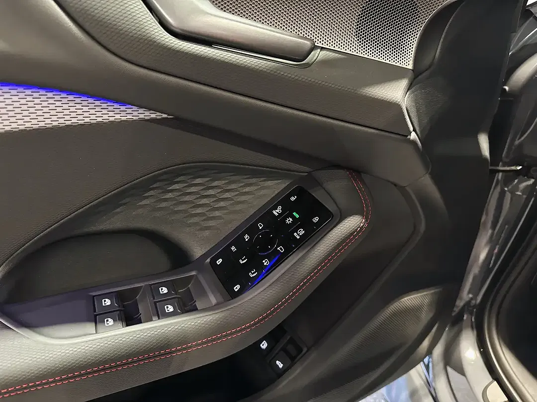 Audi RS5 2.9 TFSI PHEV quattro Avant - Thumbnail 19
